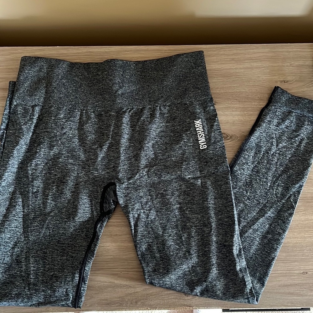 ON HOLD DO NOT BUY Gymshark NWOT seamless leggings charcoal gray